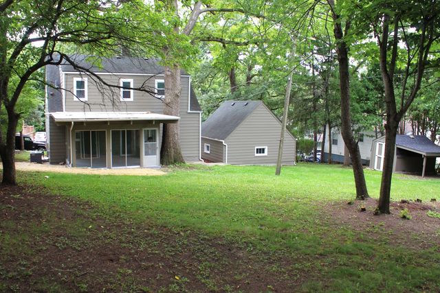313 HOLLYWOOD Court, South Elgin, IL 60177