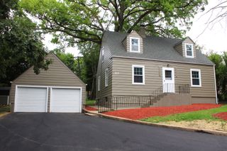 313 HOLLYWOOD Court, South Elgin, IL 60177