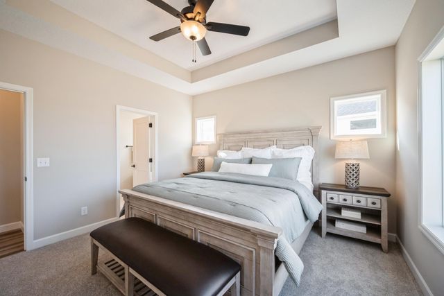 8660 Edmonson Way NE, Monticello, MN 55362