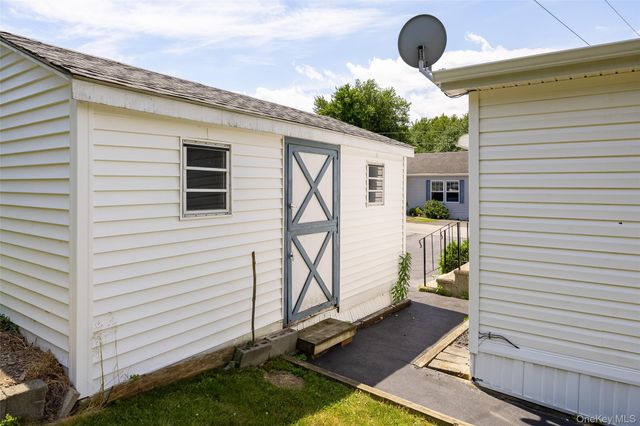 7139 Route 9, Rhinebeck, NY 12572