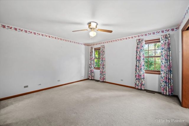 6N110 Medinah Road, Medinah, IL 60157