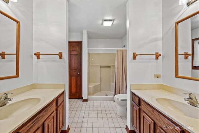 6N110 Medinah Road, Medinah, IL 60157