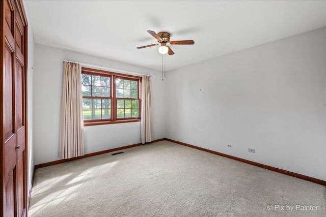 6N110 Medinah Road, Medinah, IL 60157