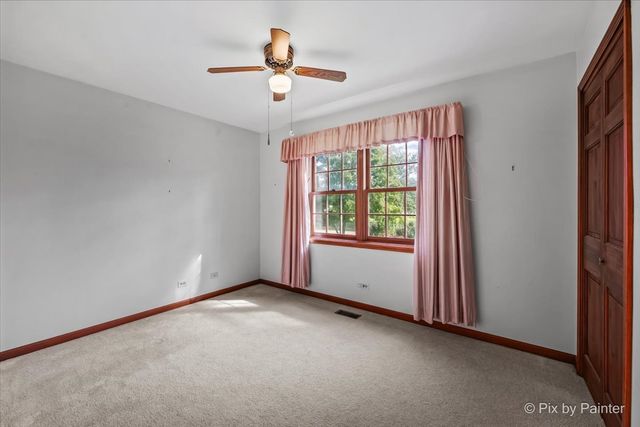 6N110 Medinah Road, Medinah, IL 60157