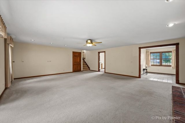 6N110 Medinah Road, Medinah, IL 60157