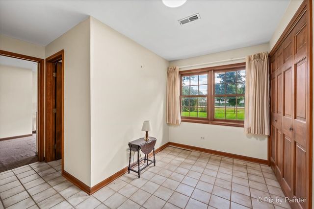6N110 Medinah Road, Medinah, IL 60157