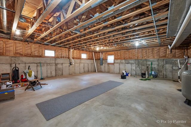 6N110 Medinah Road, Medinah, IL 60157