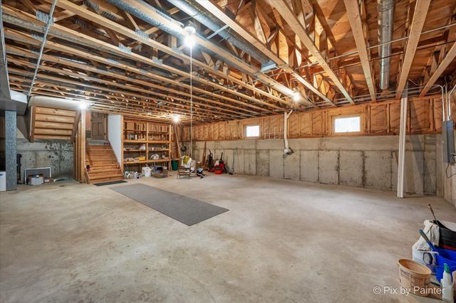 6N110 Medinah Road, Medinah, IL 60157