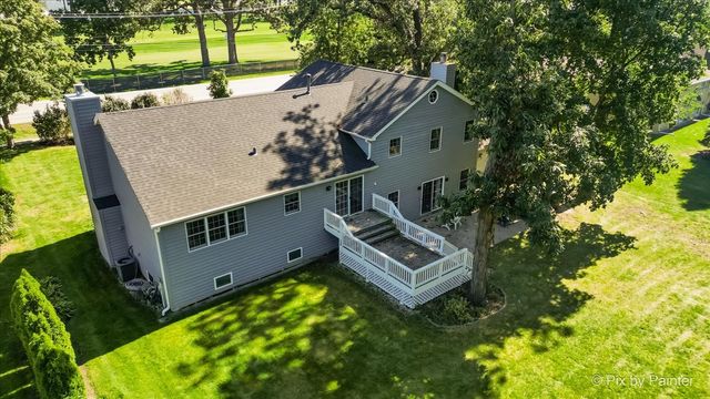 6N110 Medinah Road, Medinah, IL 60157