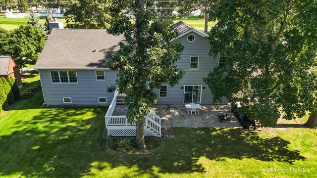 6N110 Medinah Road, Medinah, IL 60157