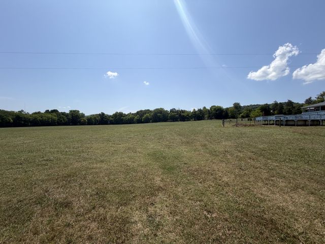 177 Spurlock Ln & 157 Spurlock Ln, Hickman, TN 38567