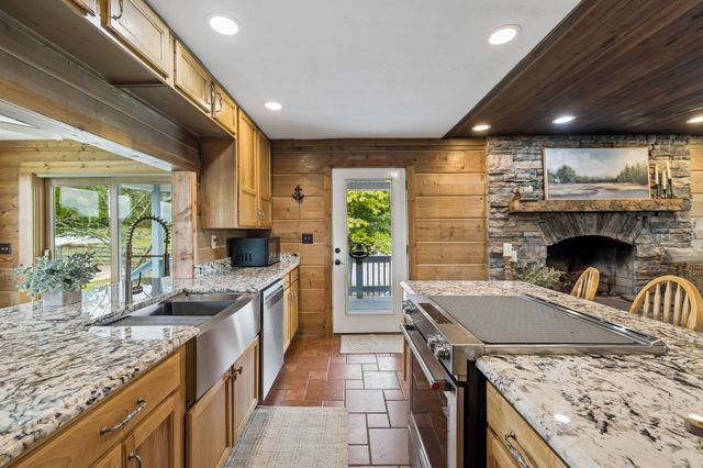 177 Spurlock Ln & 157 Spurlock Ln, Hickman, TN 38567