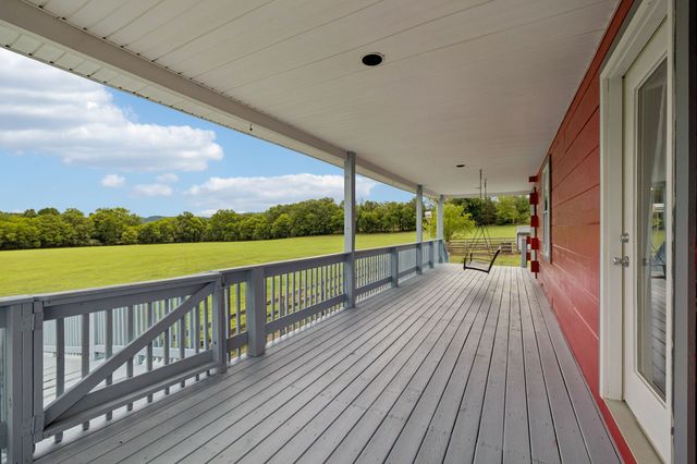 177 Spurlock Ln & 157 Spurlock Ln, Hickman, TN 38567
