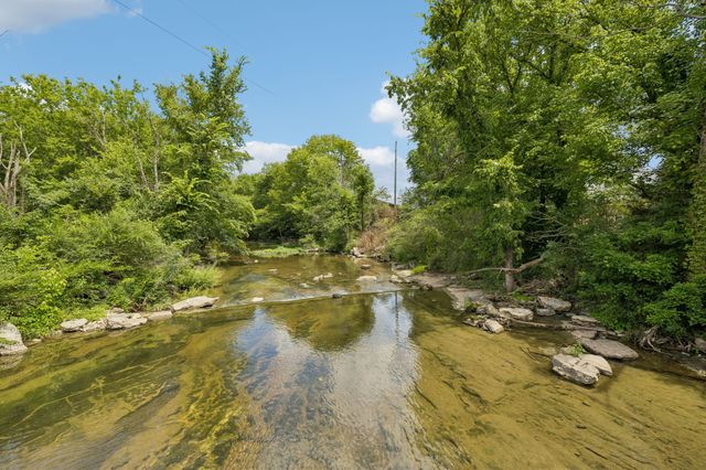 177 Spurlock Ln & 157 Spurlock Ln, Hickman, TN 38567