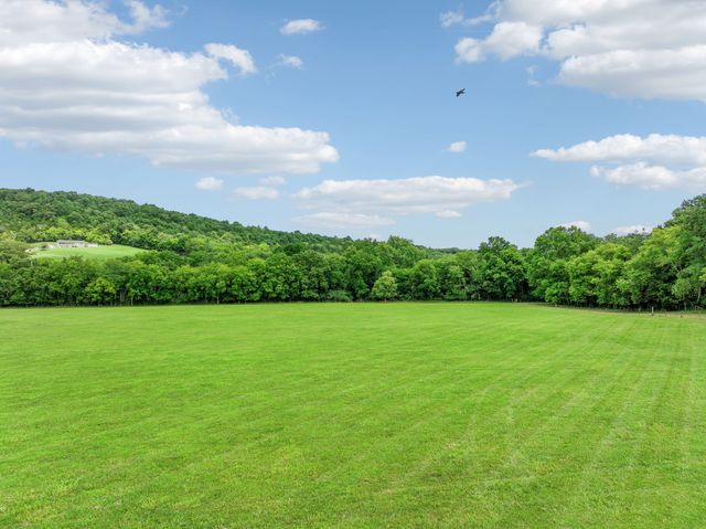 177 Spurlock Ln & 157 Spurlock Ln, Hickman, TN 38567