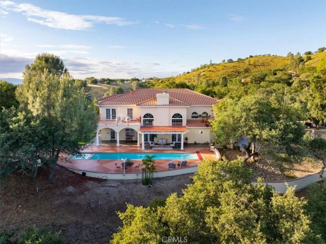 5255 Escarpa Ave, Atascadero, CA 93422