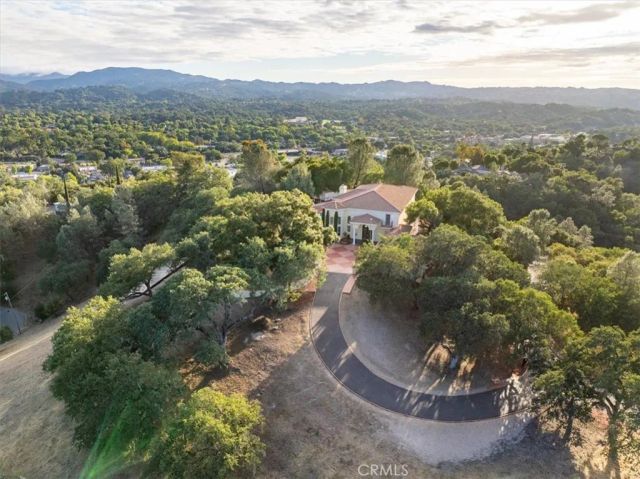 5255 Escarpa Ave, Atascadero, CA 93422