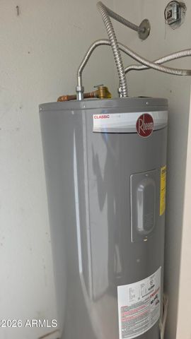 1961 N HARTFORD Street N 1023, Chandler, AZ 85225