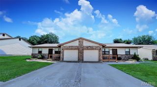 523 Mockingbird Street, Troy, IL 62294