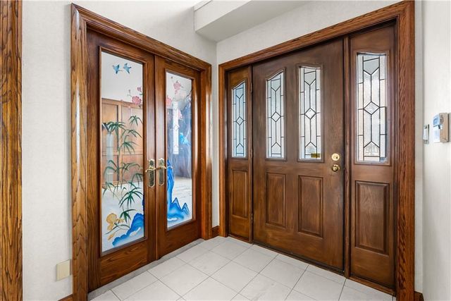 2309 W 127th Street, Leawood, KS 66209