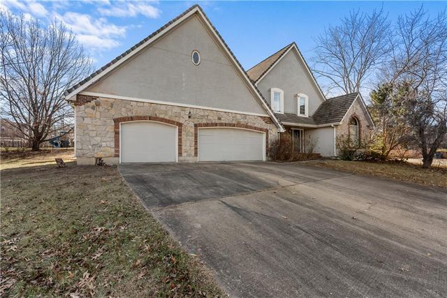 2309 W 127th Street, Leawood, KS 66209