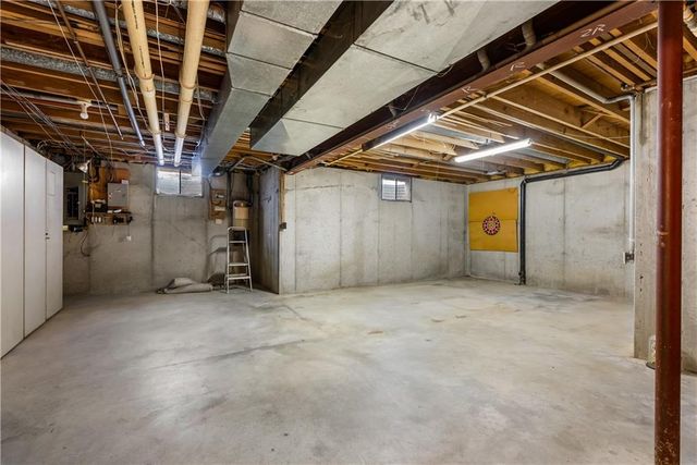 2309 W 127th Street, Leawood, KS 66209