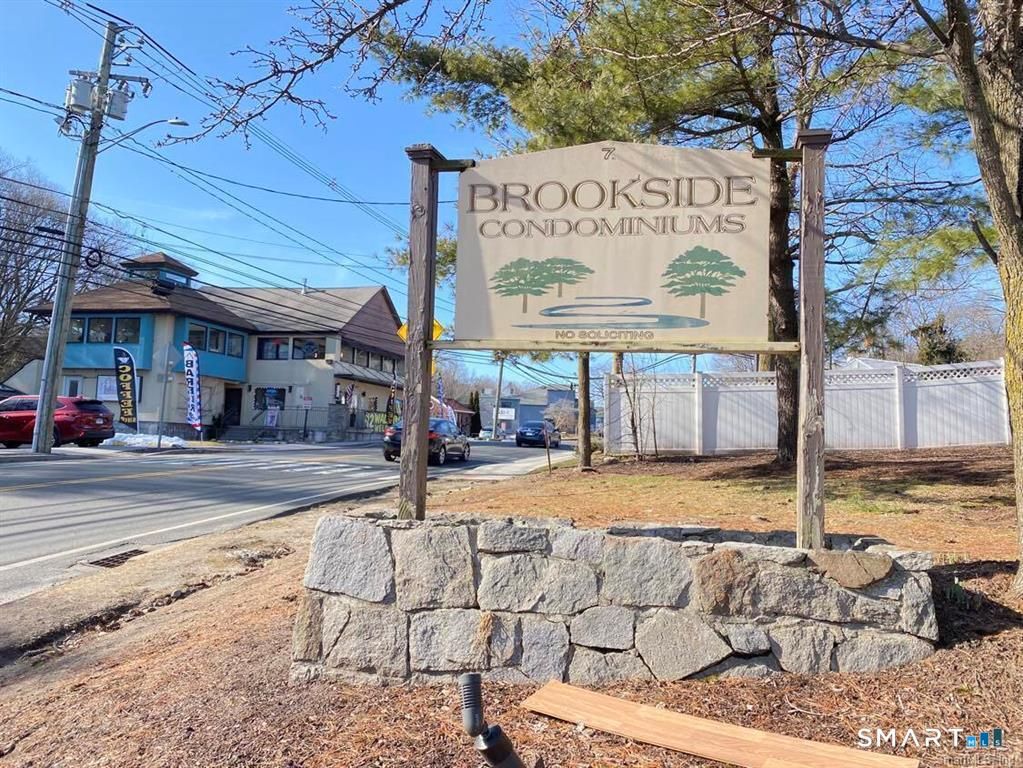 7 Padanaram Road J243, Danbury, CT 06811