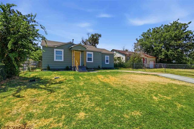 2604 SW Cornell Ave, Lawton, OK 73505
