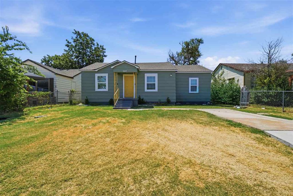 2604 SW Cornell Ave, Lawton, OK 73505