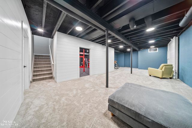 44522 Broadmoor Boulevard, Northville, MI 48168