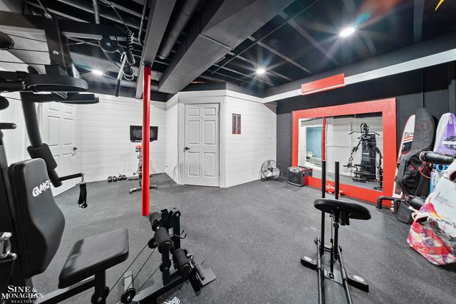 44522 Broadmoor Boulevard, Northville, MI 48168