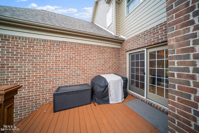 44522 Broadmoor Boulevard, Northville, MI 48168