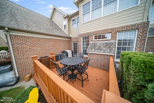 44522 Broadmoor Boulevard, Northville, MI 48168