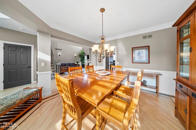 44522 Broadmoor Boulevard, Northville, MI 48168