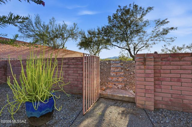 4941 N Avenida Largo, Tucson, AZ 85745