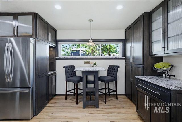 206 N Bacon Dr, Boise, ID 83712