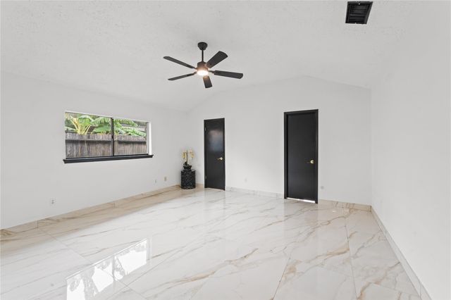 2610 Hollymist Drive, Houston, TX 77084