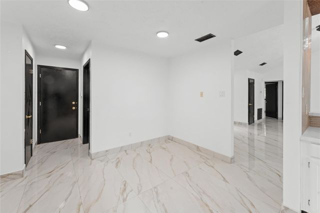 2610 Hollymist Drive, Houston, TX 77084