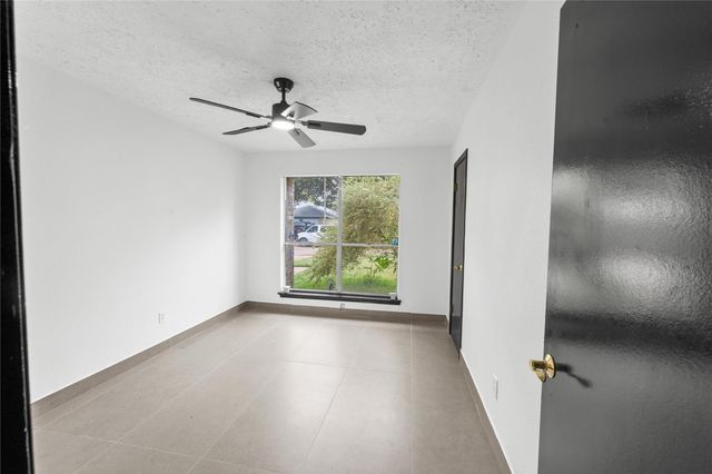 2610 Hollymist Drive, Houston, TX 77084