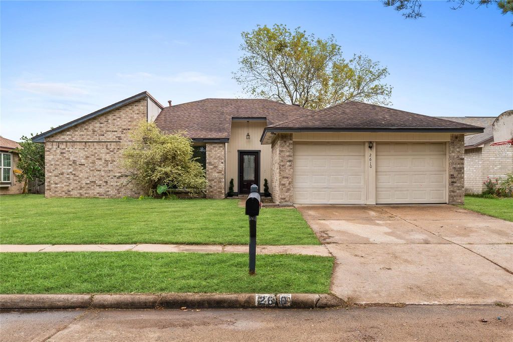 2610 Hollymist Drive, Houston, TX 77084