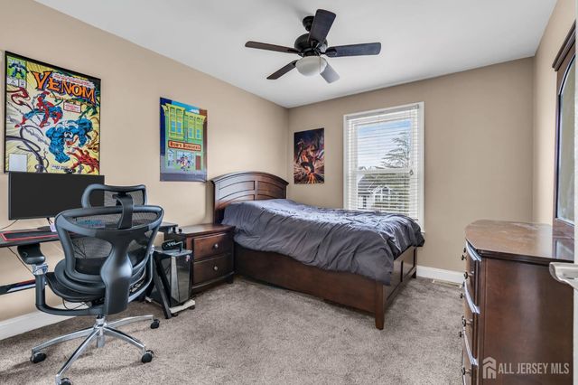 17 Heritage Drive, Howell, NJ 07731