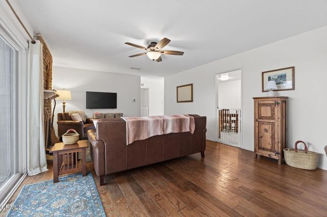 404 Mackay Avenue, Ventura, CA 93004