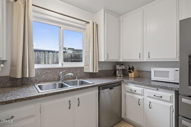 404 Mackay Avenue, Ventura, CA 93004