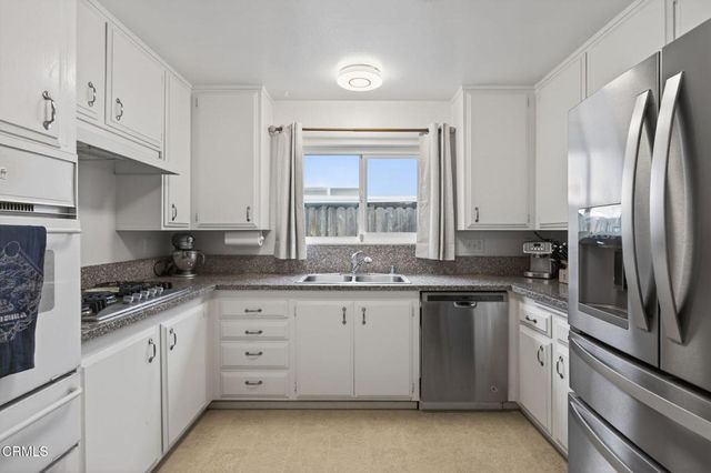 404 Mackay Avenue, Ventura, CA 93004