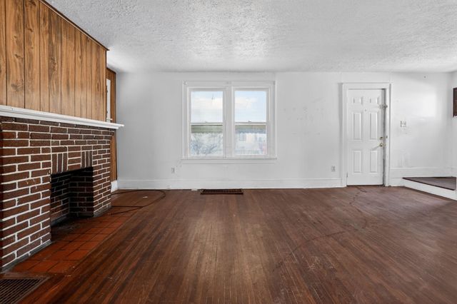 2448 Parkwood Avenue, Columbus, OH 43211