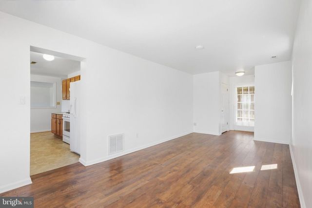 9407 KING GEORGE DR, Manassas, VA 20109