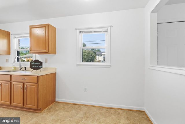 9407 KING GEORGE DR, Manassas, VA 20109
