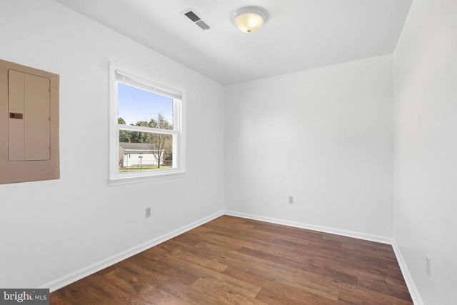 9407 KING GEORGE DR, Manassas, VA 20109