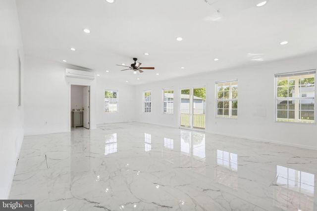 9407 KING GEORGE DR, Manassas, VA 20109