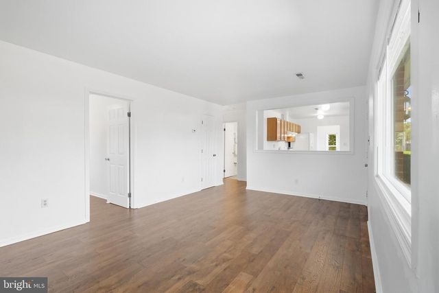9407 KING GEORGE DR, Manassas, VA 20109